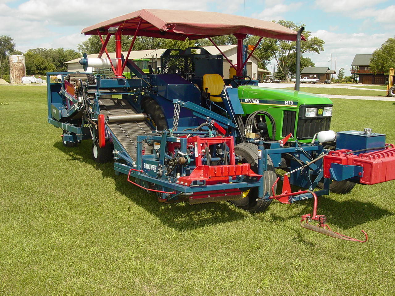 Brouwer 2400 Big Roll Harvester Turf machinery for sale