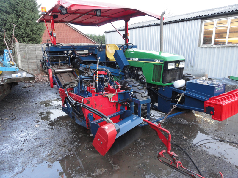 Brouwer 1560 Turf Harvester Turf machinery for sale