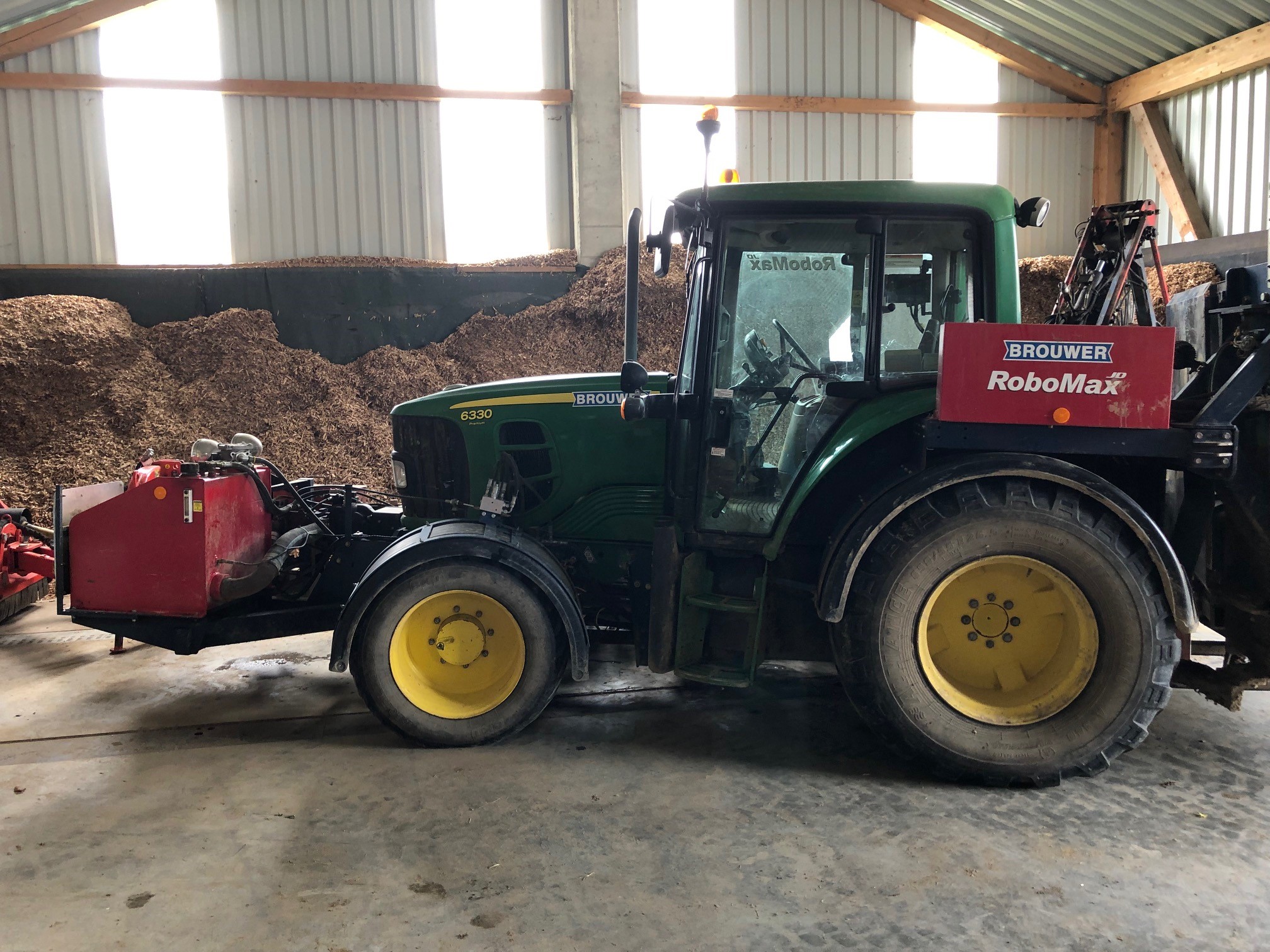 Brouwer RoboMax John Deere 6330 for sale