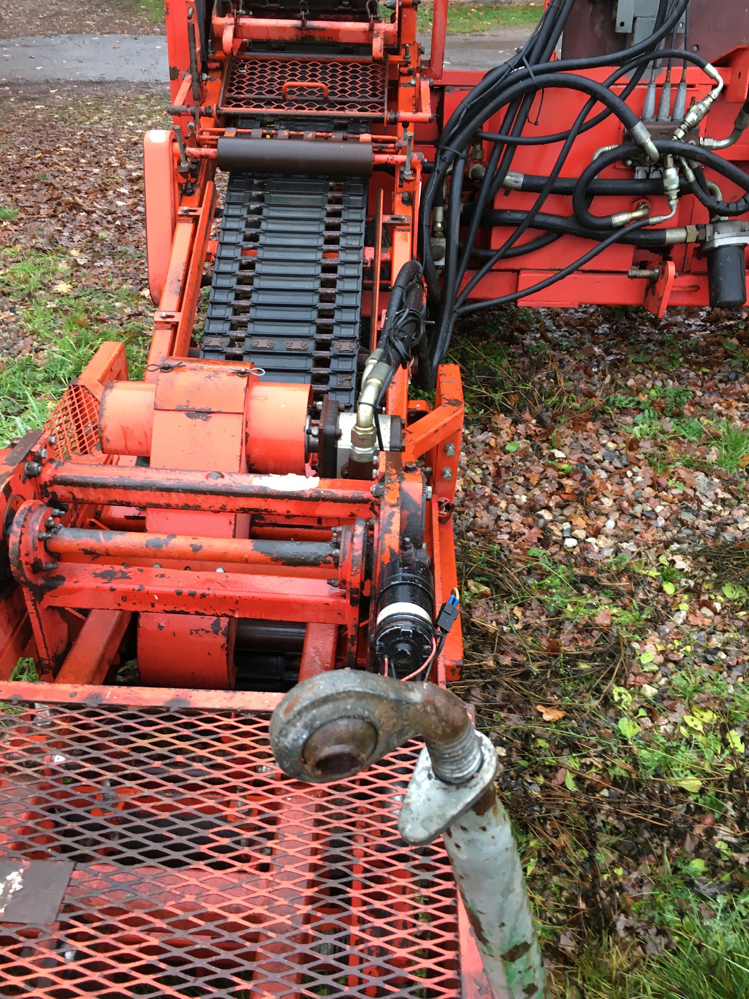 Hallmarket 2010 Turf Harvester NOW SOLD Turf machinery for sale