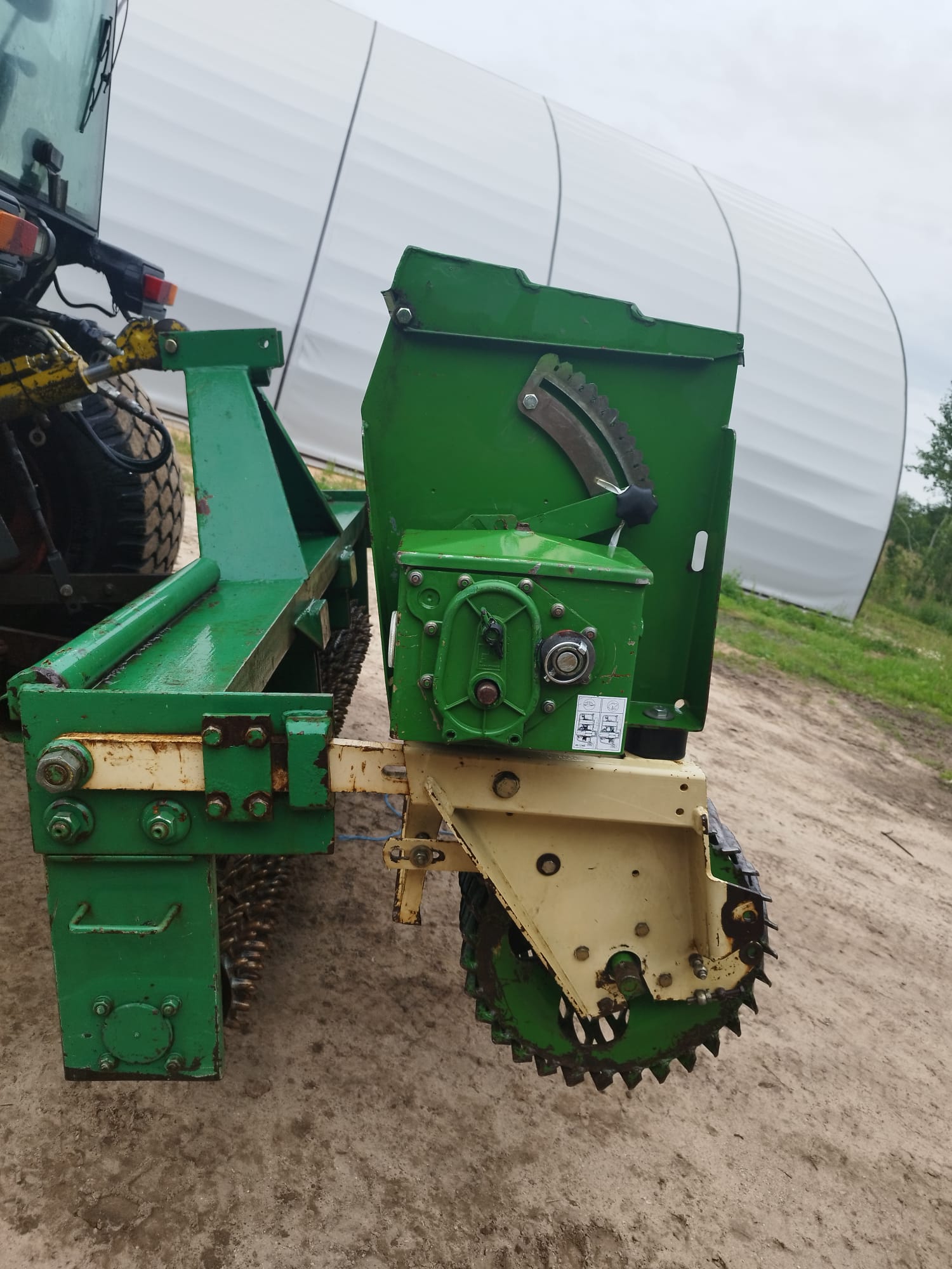 AMAZON GBK 2.0 LAWN SEEDER ** NEW PRICE ** for sale AMAZON GBK 2.0 LAWN SEEDER ** NEW PRICE ** for sale
