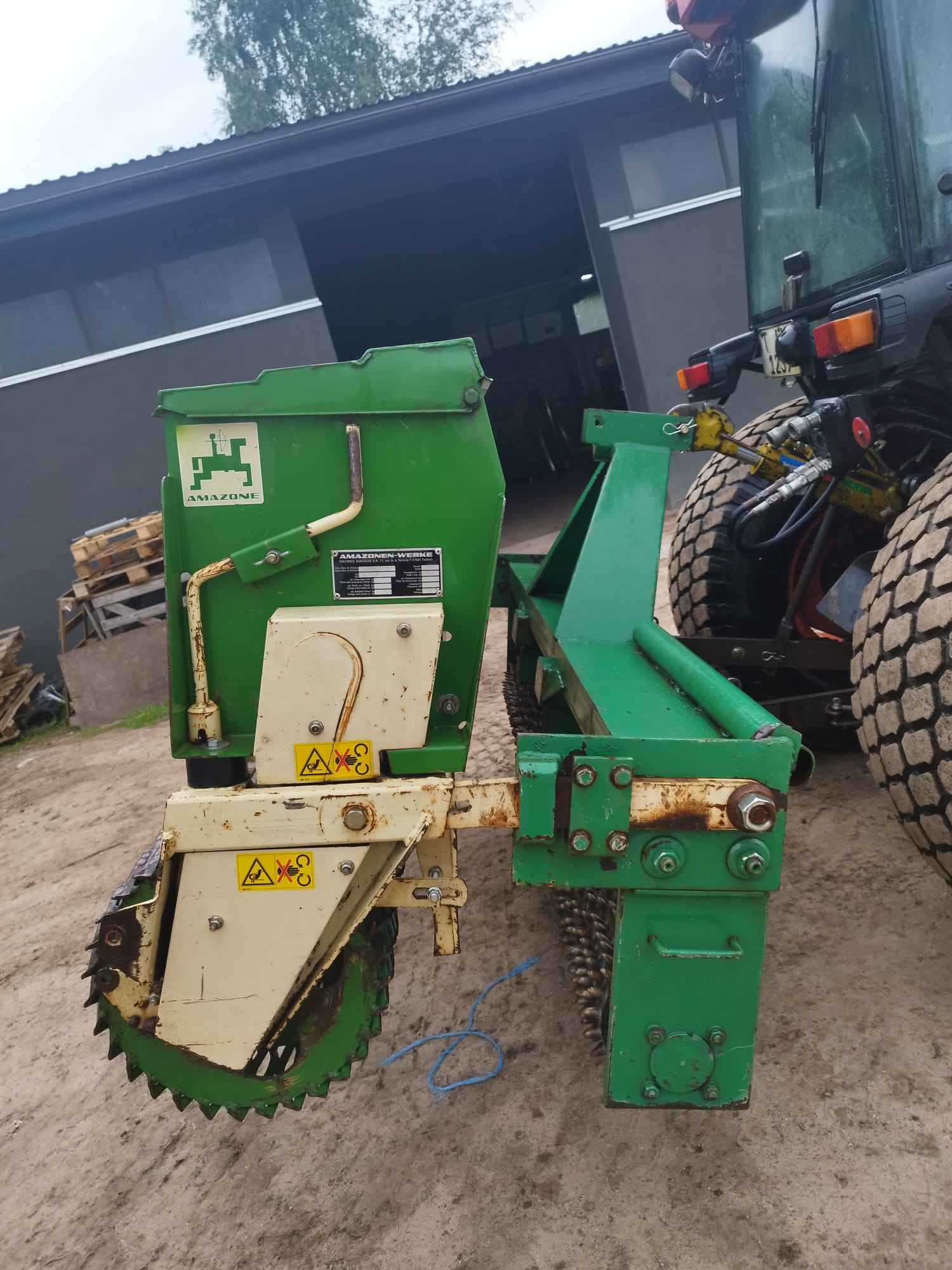 AMAZON GBK 2.0 LAWN SEEDER ** NEW PRICE ** for sale AMAZON GBK 2.0 LAWN SEEDER ** NEW PRICE ** for sale