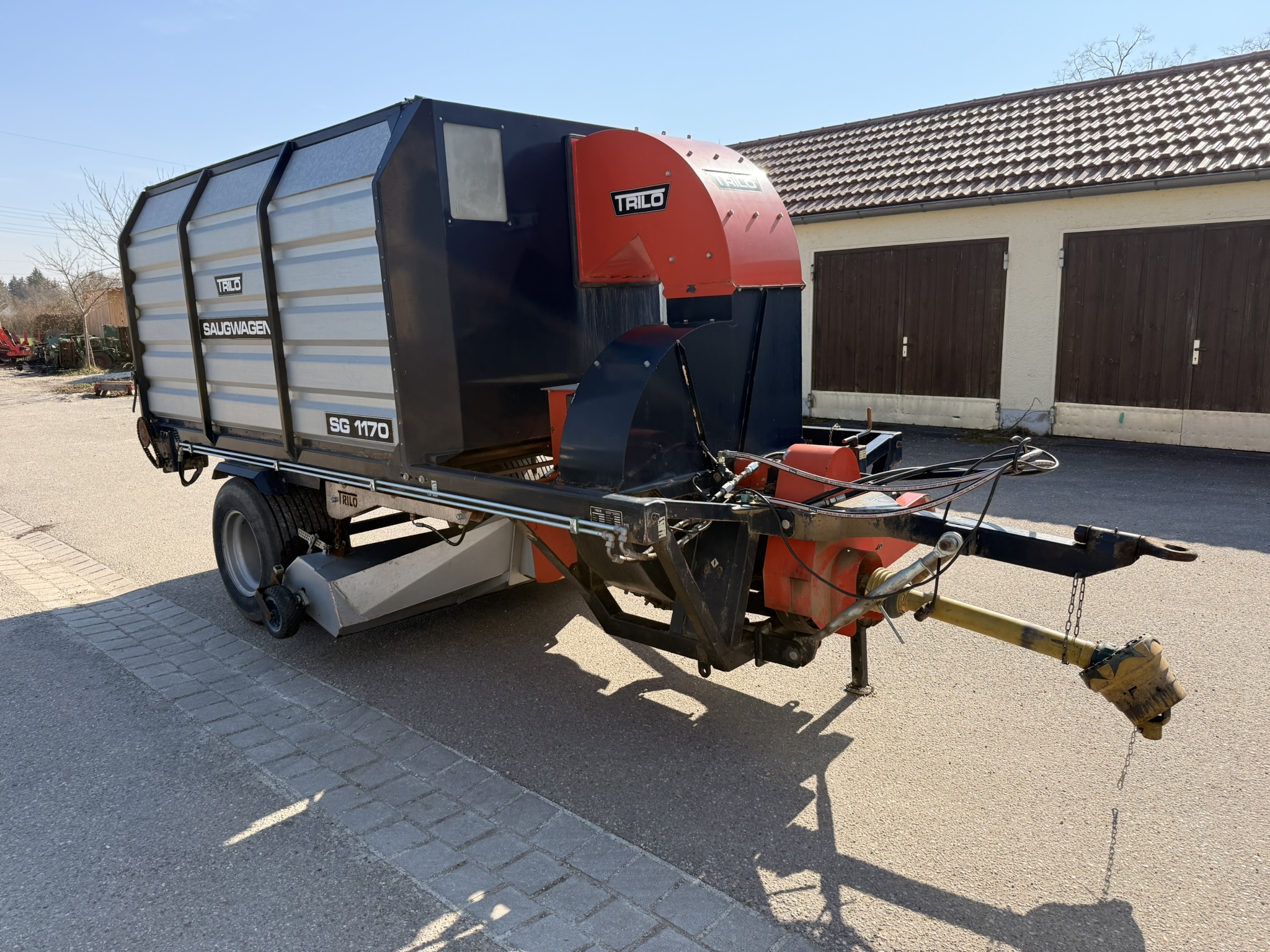 Trilo SG1170 Vacuum Collector for sale