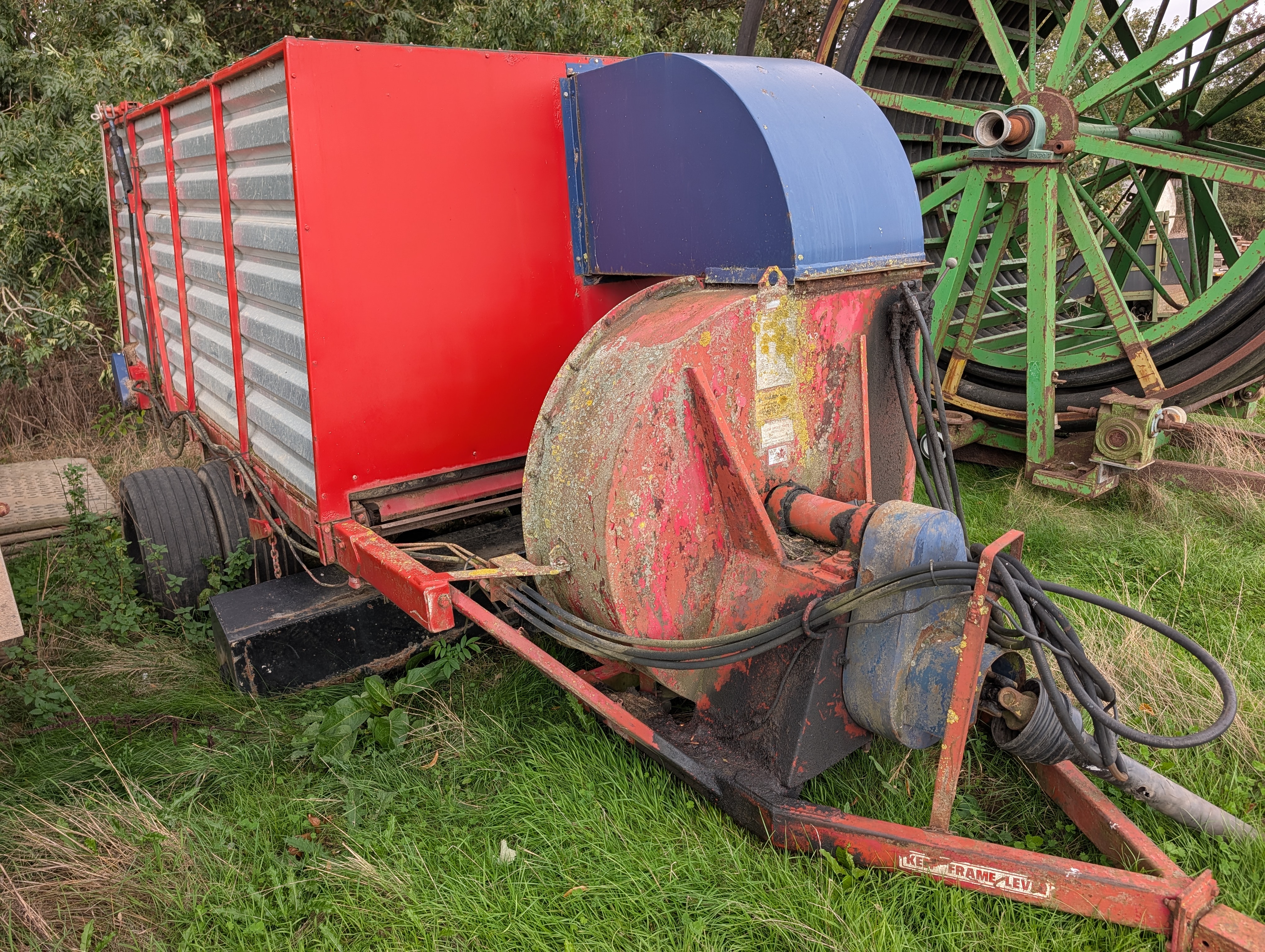 Brouwer Turf Vacuum for sale